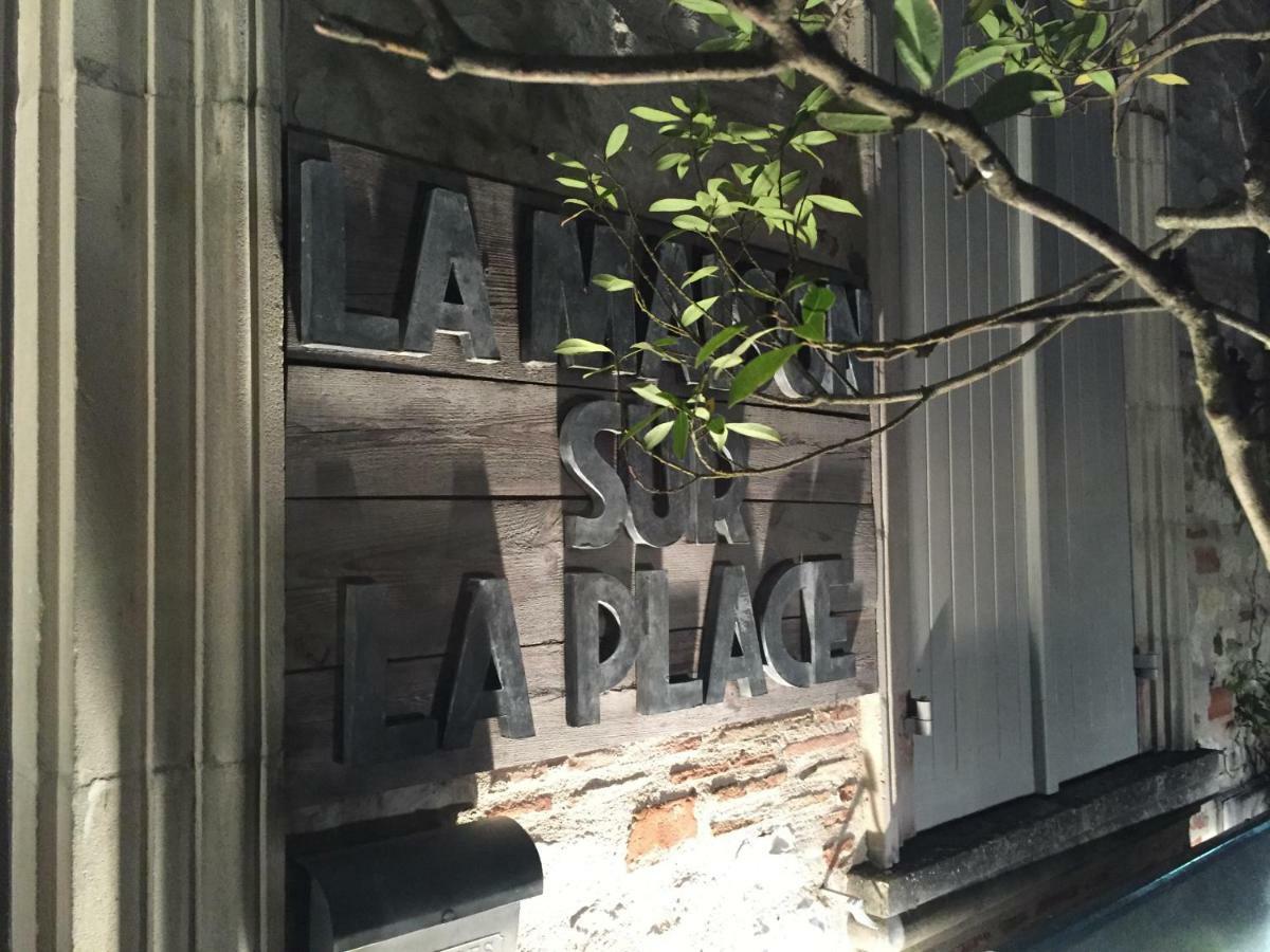 La Maison Sur La Place Penne-dʼAgenais Екстериор снимка